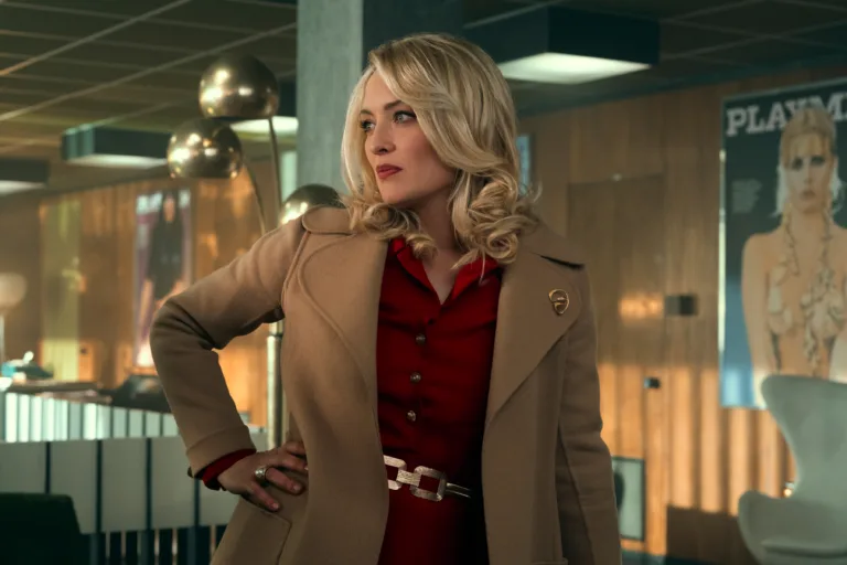 Mrs Playmen : Netflix lève le voile sur la vie d’Adelina Tattilo, pionnière de l’érotisme italien (Nouveautés novembre)