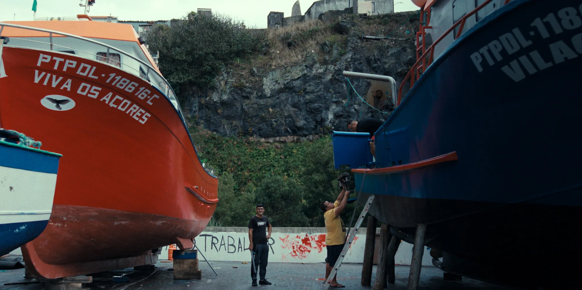 1.120.1 1.120.1 - Pêche interdite : le documentaire sur la vraie histoire de Rabo de Peixe arrive sur Netflix