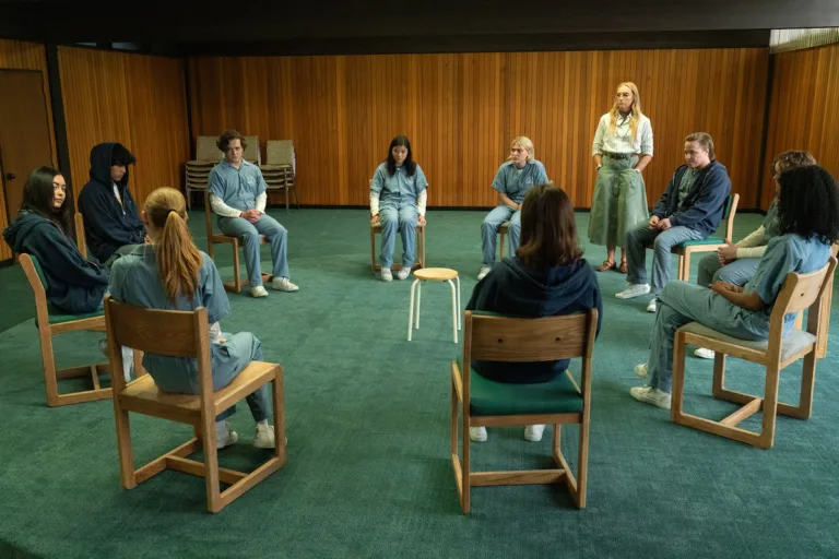 Indociles : la fin expliquée et le secret du crapaud – décryptage de la série Netflix