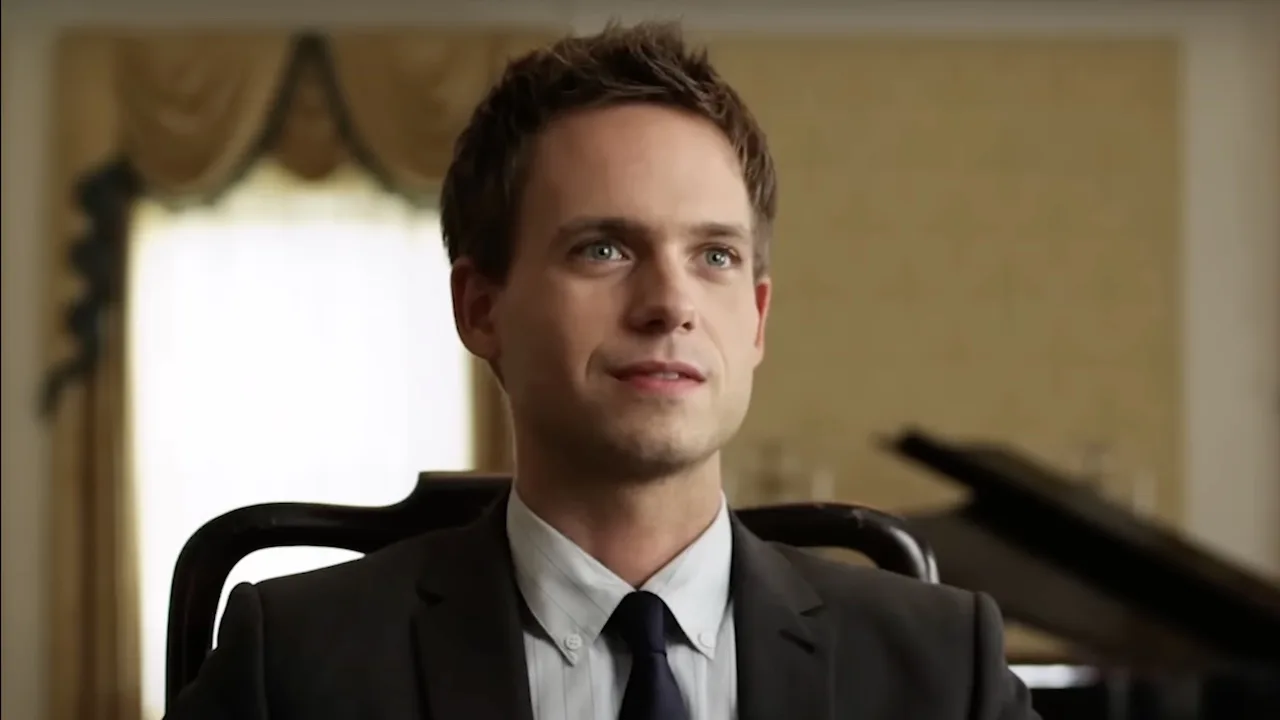 Indociles : avez-vous reconnu cet acteur culte de Suits dans la nouvelle série Netflix ? PuVcgdJZyf82KmgdwLF4AX - Indociles : avez-vous reconnu cet acteur culte de Suits dans la nouvelle série Netflix ?