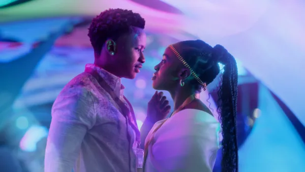 AAAABSKSlpsUMtjplSbEMtrG26b oM3hOfsr7WNhgCzyV1HlGsA5AO3cwsPHN 7QPJomm9rrbmfamZ7my18vV vZZ9Tk oN7z 0OKGU  600x338 - Love is Blind : Brésil - Téléréalité (Saison 5)