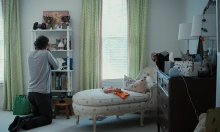 Toutes les chambres vides : un court-métrage-documentaire bouleversant qui regarde l’absence, en décembre sur Netflix