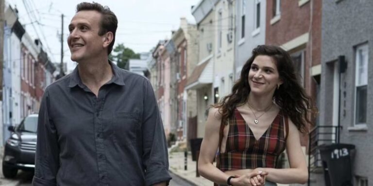 Les Envoyés d’ailleurs : la mini-série de Jason Segel arrive sur Netflix le 4 décembre