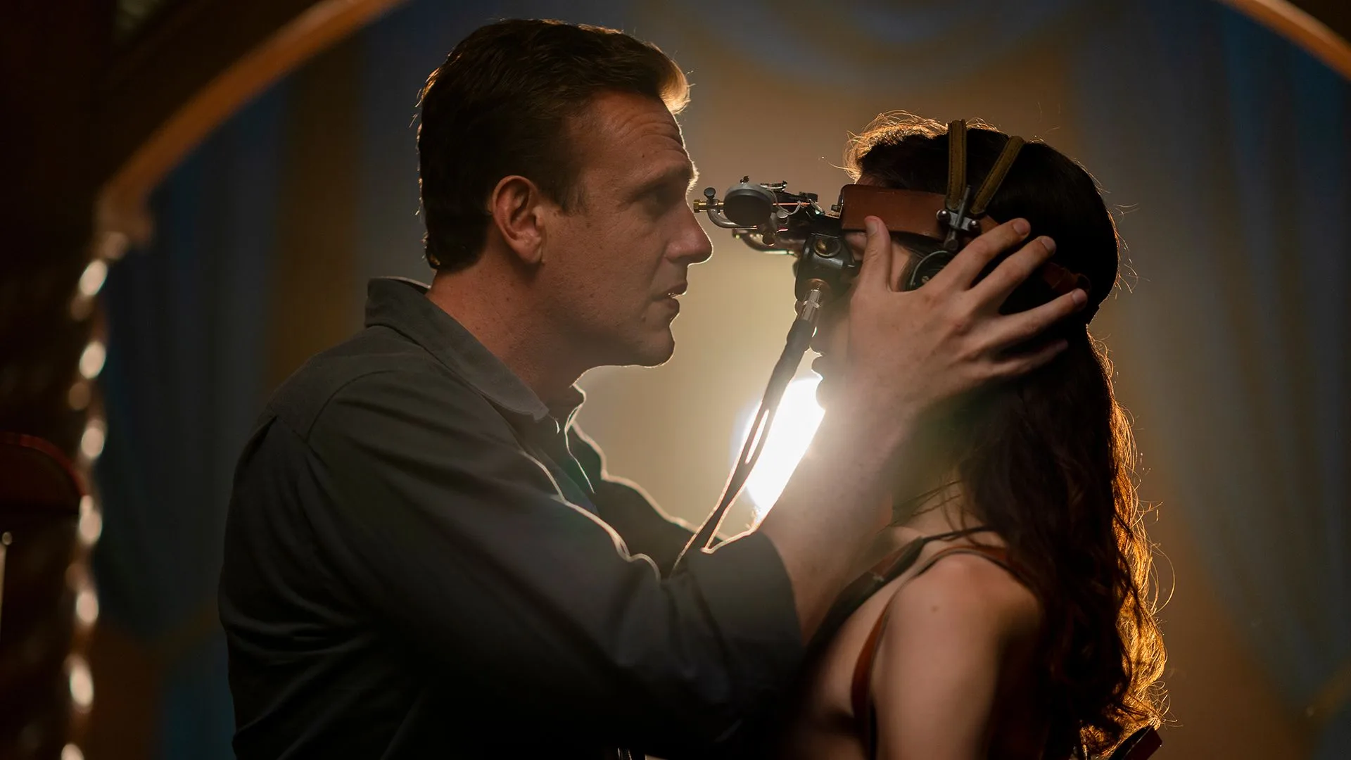 dispatches from elsewhere - Netflix accueille plusieurs séries AMC en décembre : Moonhaven, Turn: Washington’s Spies, Les Envoyés d’ailleurs et NOS4A2 rejoignent le catalogue