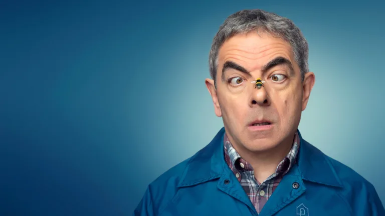 Après Seul face au bébé, (re)découvrez Seul face à l’abeille avec Rowan Atkinson (alias Mister Bean)