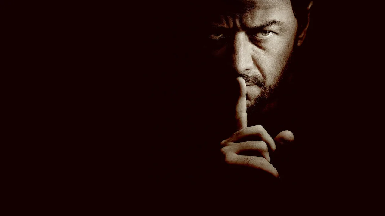 Speak No Evil sur Netflix : le remake qui transforme un week-end banal en véritable cauchemar AAAABem ITy8H12C8iU PJIvdFJ3U3VdPbdgmO htZUjZ7aFpJ3nPWtSIe8ASwOclk1tC3IVR3Hy 8R wha1h56WKvDUJalxNBUSyk y - Speak No Evil sur Netflix : le remake qui transforme un week-end banal en véritable cauchemar