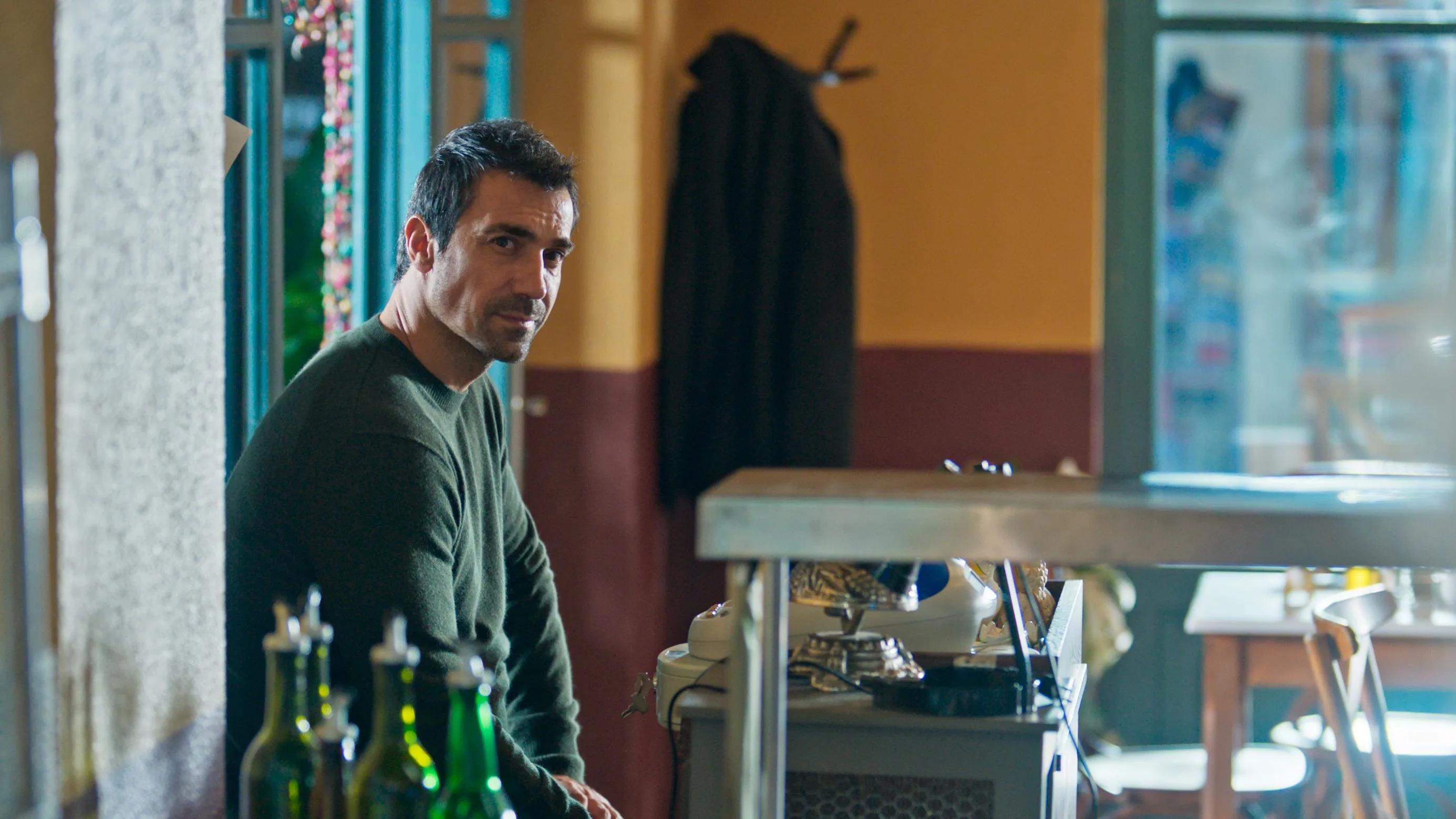 G7tUYNnWoAEftGH - L&rsquo;amour &agrave; perte sur Netflix : intrigue, casting et date de sortie de la s&eacute;rie turque