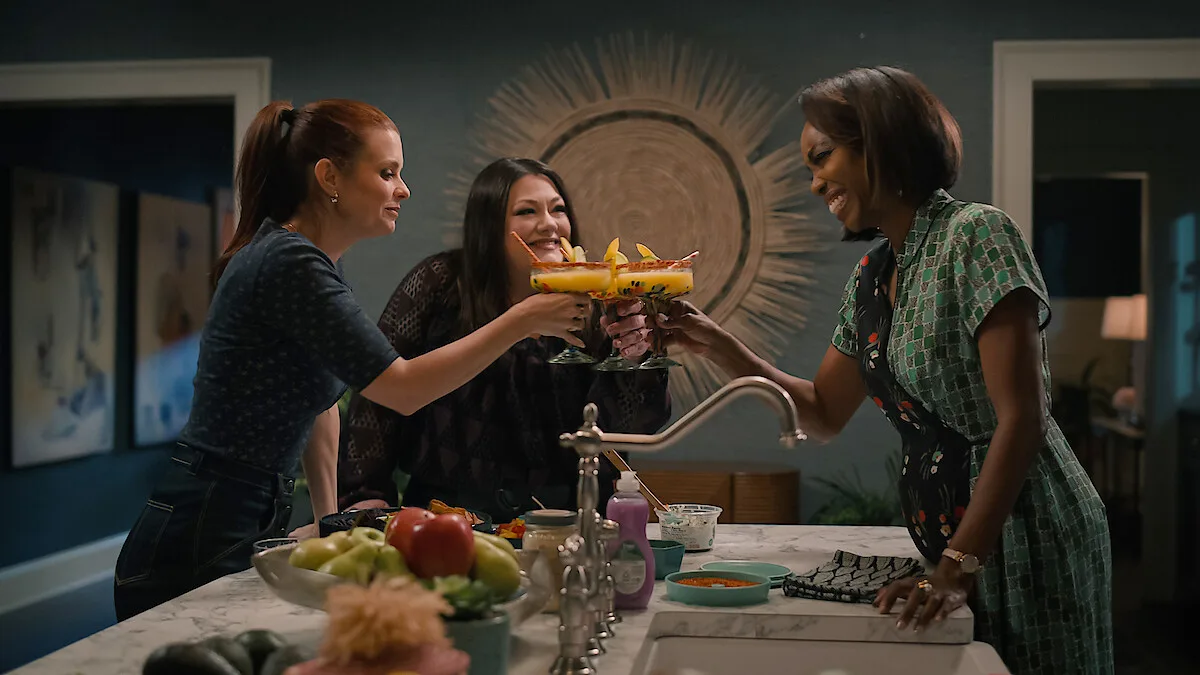 AAAAQbAYKYMf dfwzHHqCuz DLBOe2G4Q1yvGUUi5Me0WaF96HQH ii2e0lzZhNYJLyZPBlEXYGUatB53dpDylpfp7618rxPDolMNzyqO1iAroGCPi9BFB6oPxSIfJIEA8nV2tzF1C4lO2WfivScE479bCDOTiE - Sweet Magnolias saison 5 sur Netflix : cap sur New York pour Maddie, Helen et Dana Sue (Date de sortie en juin)