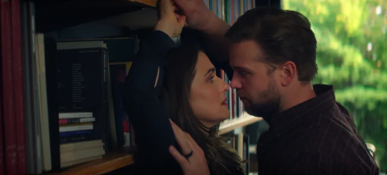 Le délicieux professeur V : quand le désir bouleverse un campus universitaire en mars sur Netflix