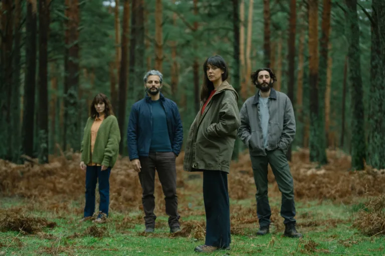Coupe-feu sur Netflix : un thriller espagnol où un incendie révèle les failles d’une famille