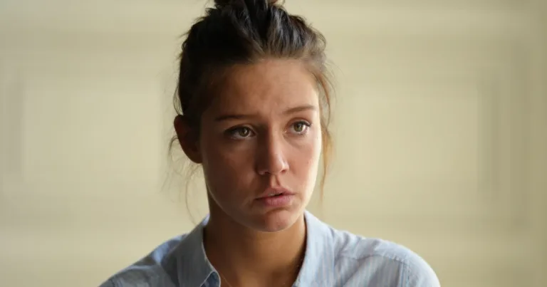 Je verrai toujours vos visages : Leïla Bekhti et Adèle Exarchopoulos réunies dans ce film primé en avril sur Netflix