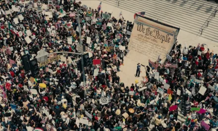 The American Experiment sur Netflix : la série documentaire qui interroge les origines de la démocratie américaine