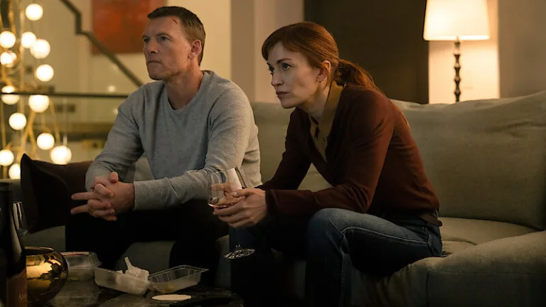 Sur tes traces sur Netflix : qui joue dans la nouvelle série adaptée de Harlan Coben ? (Casting)