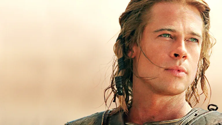Troie quitte Netflix : dernière chance de voir Brad Pitt en Achille avant le 19 août