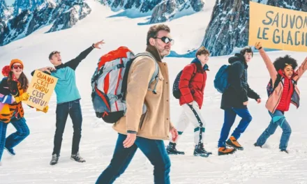 Les Têtes givrées arrive sur Netflix le 8 août : Clovis Cornillac entraîne ses élèves au cœur d’un glacier