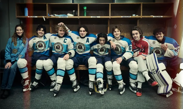 The Sticks sur Netflix : Michelle Monaghan et Scott Bakula en tête d’un nouveau drama sur le hockey