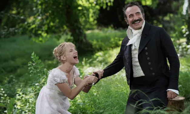 Le retour du héros : Jean Dujardin et Mélanie Laurent en duel de comédie, bientôt sur Netflix