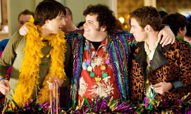 Mardi Gras. Springbreak : la comédie de virée avec Josh Gad et Carmen Electra c’est dispo sur Netflix
