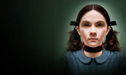 Orphan (2009) : le thriller horrifique déjà culte avec Isabelle Fuhrman débarque sur Netflix France