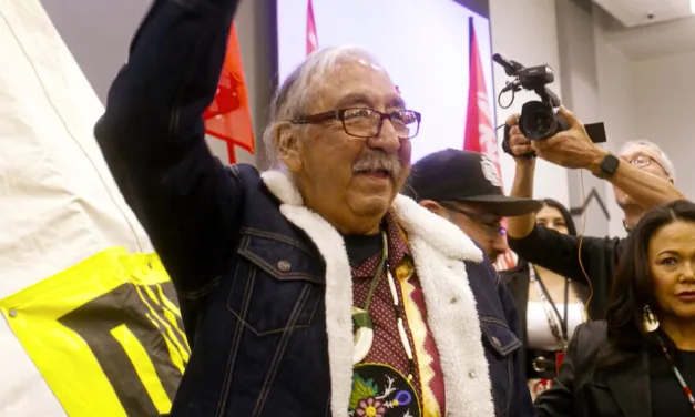Libérez Léonard Peltier : Netflix revient sur l’une des plus longues incarcérations politiques américaines