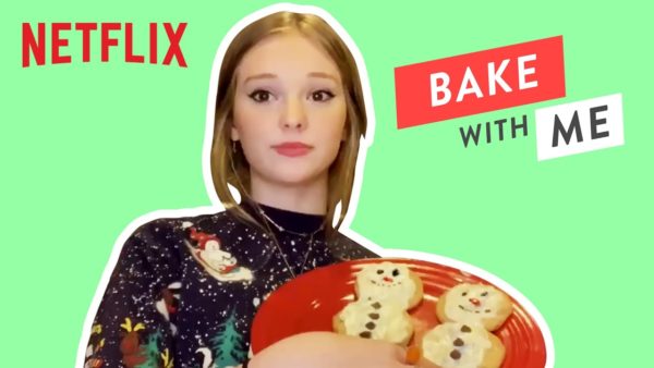 bake holiday cookies with me ft sophie grace the baby sitters club netflix futures youtube thumbnail 600x338 - Adú