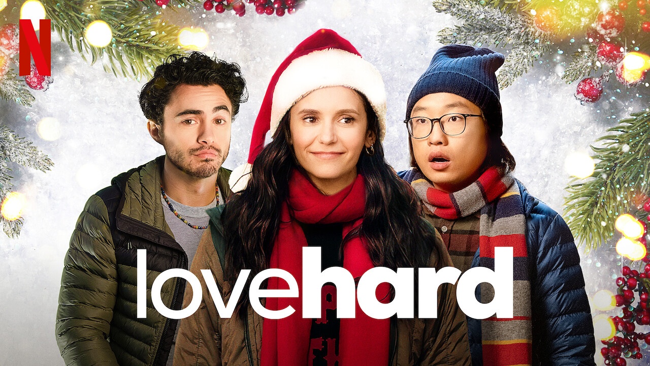 love hard netflix - Love Hard : la romcom de Noël avec Darren Barnet et Nina Dobrev sortira le 5 novembre sur Netflix