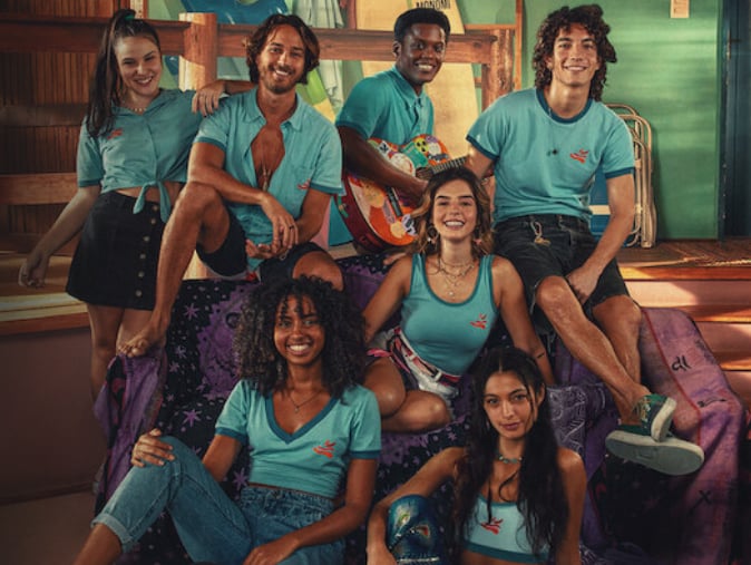 Entre saisonniers : que pensent les internautes de ce nouvel “Outer Banks” brésilien disponible sur Netflix (Avis)