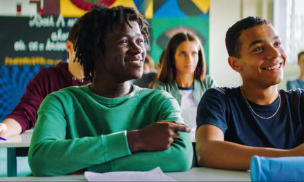 La vie scolaire : le film de Grand Corps Malade et Mehdi Idir arrive en août sur Netflix (+ avis)