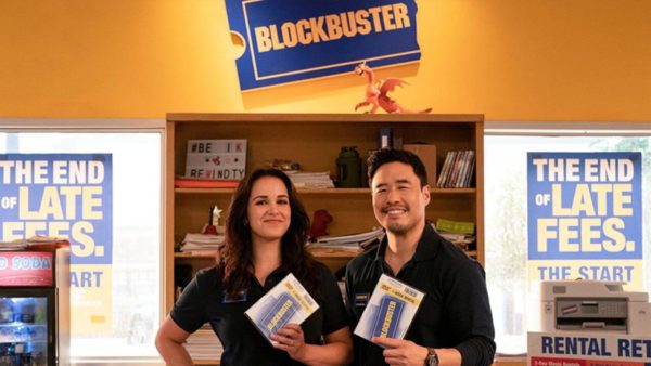 blockbuster netflix 600x338 - Blockbuster : pas de saison 2 pour la sitcom Netflix portée par Mélissa Fumero
