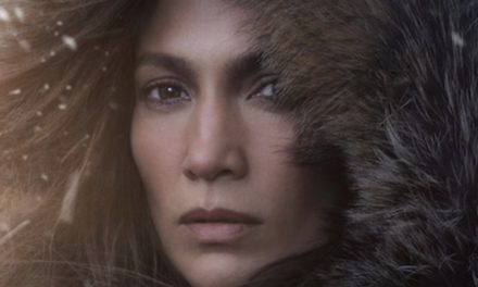 The Mother : Jennifer Lopez prête à en découdre dans le nouveau thriller d’action signé Netflix (Avis)