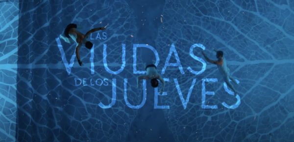 les veuves du jeudi netflix serie 600x290 - Les Veuves du Jeudi : ce thriller mexicain plein de suspense va vous tenir en haleine en septembre sur Netflix